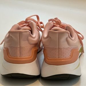 WOMEN'S ADIDAS GZ0591 EQ21 RUN RUNNING STYLISH SHOE Size 8.5